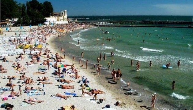 Бултых в море: в Минздраве разрешили купаться на побережье Одесской области