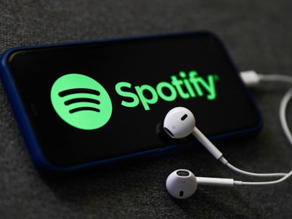 Spotify убрал случайное воспроизведение треков для альбомов после просьбы Adele