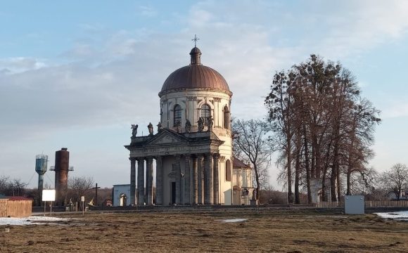 На Львовщине отреставрировали костел возле Подгорецкого замка