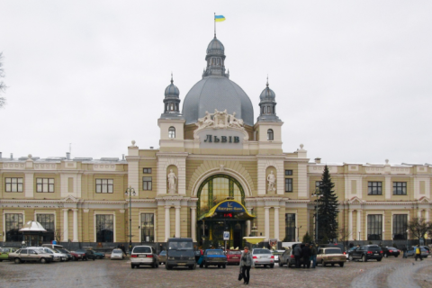Львівська ОВА надала контакти для підприємців, котрі бажають перенести виробництво на захід України
