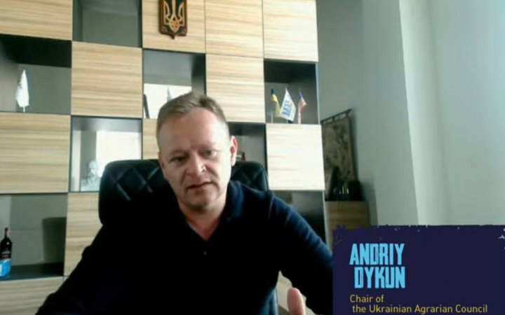 ​На початку осені без розблокування портів надлишок зерна становитиме 55 млн тонн