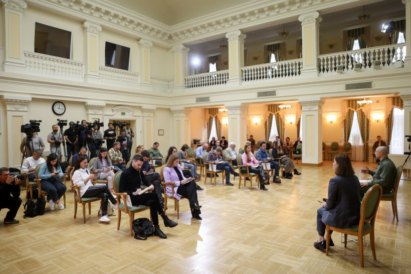 Із розблокованих портів відправилося 77 суден з українським зерном у країни Африки і Азії, – Шмигаль (фото)