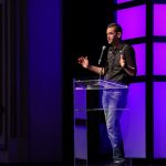 Командир екіпажу SpaceX пожертвував $100000 на “швидку” для України