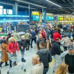Телевізори, павербанки, обігрівачі та олія. Що українці купували на Black Friday 2022