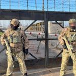 СБУ прийшла з обшуками на Кременчуцький НПЗ, який мають передати державі (доповнено)