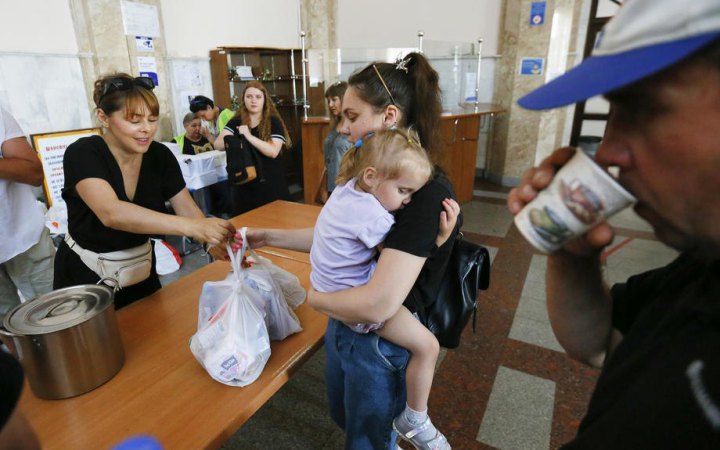 За безоплатне розміщення переселенців державним та комунальним закладам виділять 23 млн грн компенсації
