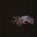 В Госспецсвязи рассказали, как долго будут работать радио, ТВ и мобильная связь в случае блэкаута