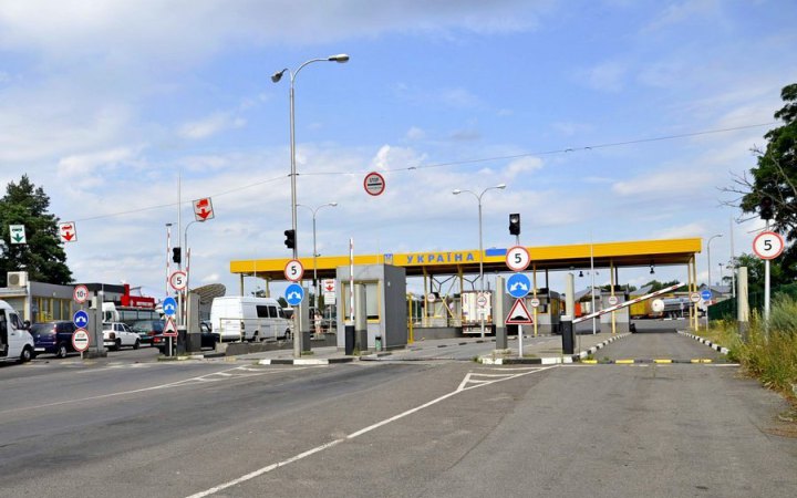 Мінінфраструктури закликало уряд Польщі розблокувати пункт пропуску “Ягодин – Дорогуськ”