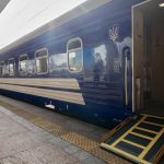 Укрзалізниця представила проєкт нового міжнародного квитка, з якого прибрали російську мову (фото)