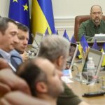 Уряд розширив дію електронної черги на легкові авто й автобуси, які виконують пасажирські перевезення