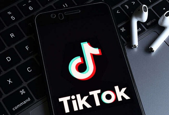 ЕС предупредил TikTok из-за распространения фейков после нападения ХАМАС на Израиль