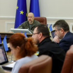 Кабмін рекомендував НБУ збільшити на три місяці терміни розрахунків при експорті чи імпорті деяких товарів