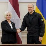 Шмигаль і спікерка парламенту Латвії обговорили підтримку української «оборонки»