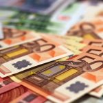 Курс валют на вечір 27 лютого: євро на міжбанку різко пішло вниз