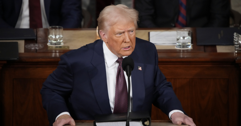 Україна і Росія готові до мирних переговорів. Трамп процитував листа Зеленського перед Конгресом