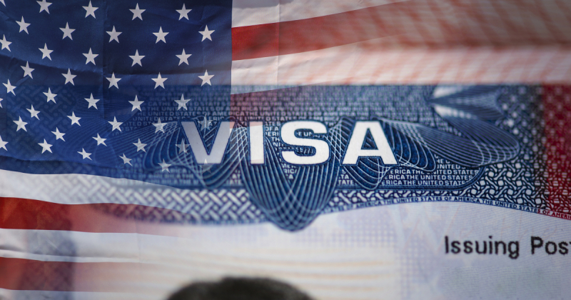 США запровадять нові візові обмеження для громадян 43 країн, включно з Росією та Білоруссю – NYT