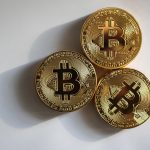 Експерти прогнозують подальше ралі біткоїна, World Liberty Financial запустить USD-стейблкоїн: що нового