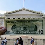 США загрожує дефолт у період з травня до серпня 2025 року