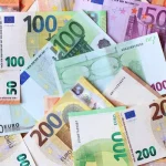 Курс валют на 6 березня: євро у банках подорожчало на 57 копійок