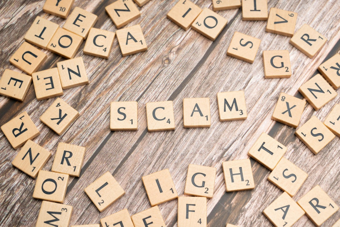 Нацкомісія з цінних паперів додала 5 нових кейсів до списку SCAM-проєктів