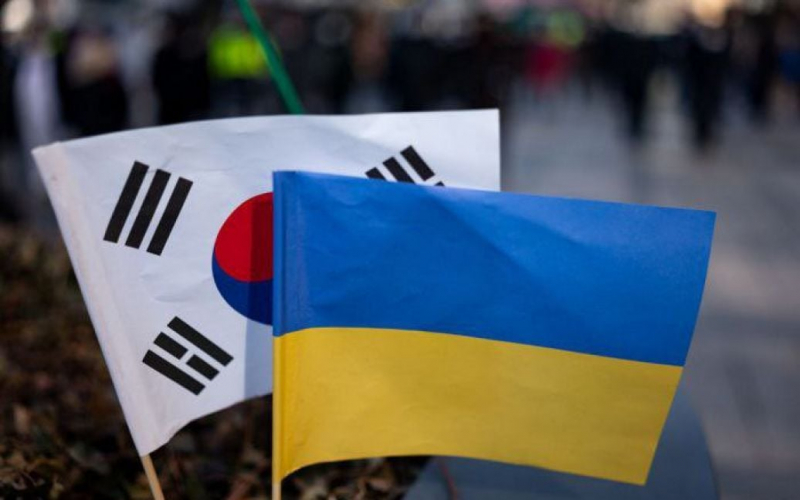 Найкращий і найгірший сценарії для України – британський історик про приклад Кореї та В’єтнаму