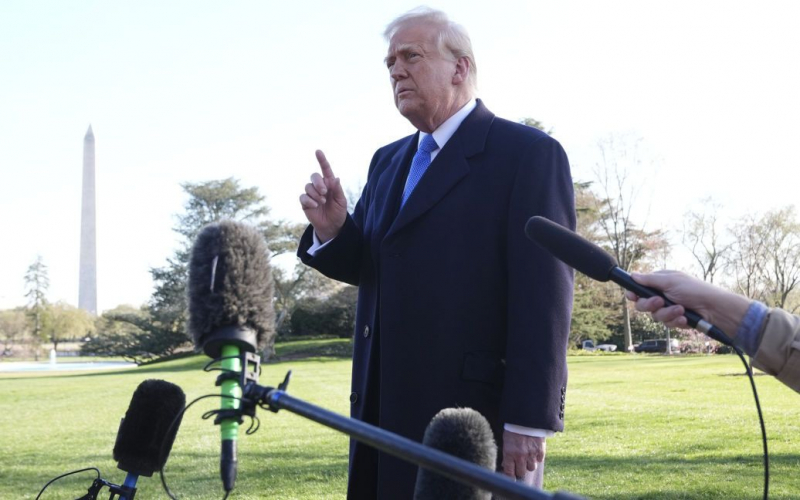 Переговори Трампа з Путіним: Politico повідомило, як вони вплинули на союзників України