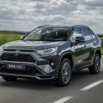 Toyota RAV4 знову очолила світовий рейтинг найбільш продаваних моделей з початку року