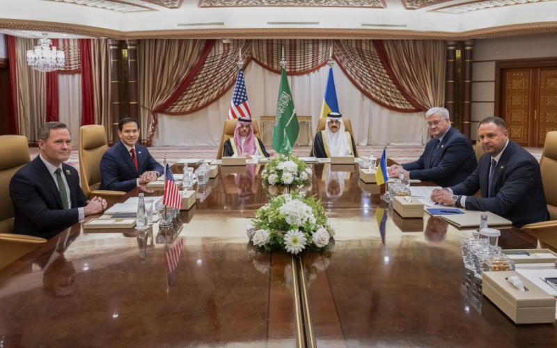 У Саудівській Аравії стартувала нова зустріч України та США щодо перемир’я — AFP