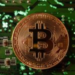 Указ Трампа про створення резерву криптовалют призвів до падіння Bitcoin