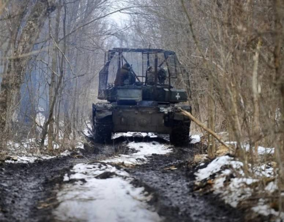Втрати ворога за 19 березня: 1 400 російських окупантів, 13 танків та 179 БПЛА