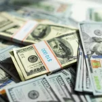 «Золота картка» замість візи: В США за один день було продано 1000 карток на $5 млрд