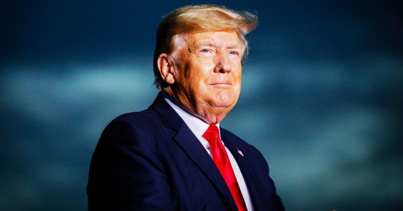 Трамп влаштує ексклюзивну вечерю для інвесторів $TRUMP, мемкоїн злетів на 60%