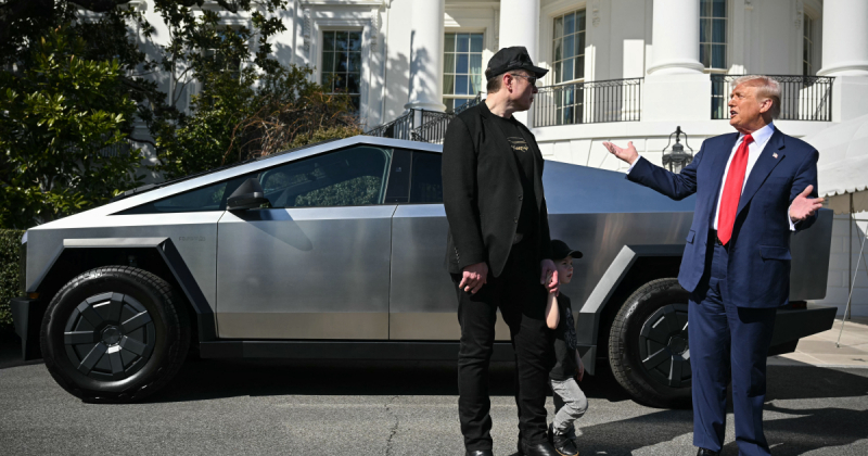 Акції Tesla підскочили через плани Маска зменшити свою роль в адміністрації Трампа