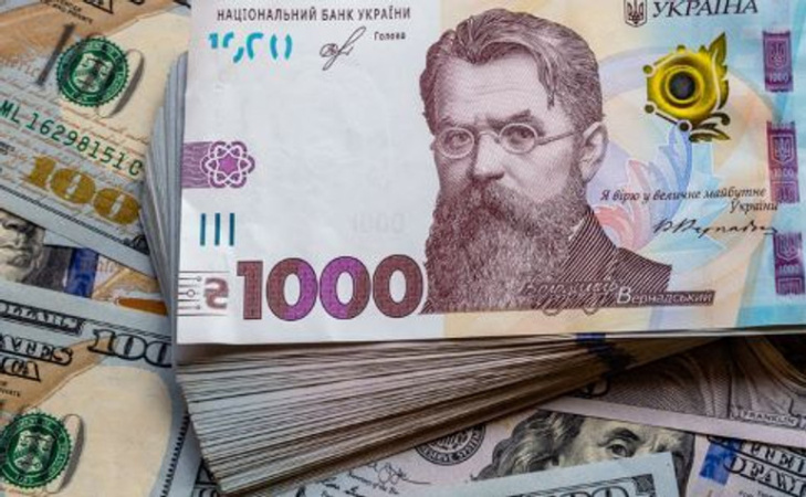 Курс валют на вечір 18 квітня: гривня зросла на міжбанку