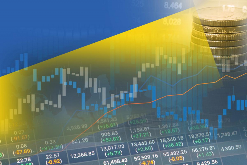 Лагідний доторк дефолту: Мінфін бідкається, кредитори - викручують руки