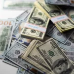 Міжнародний ринок: Долар продовжує дешевшати