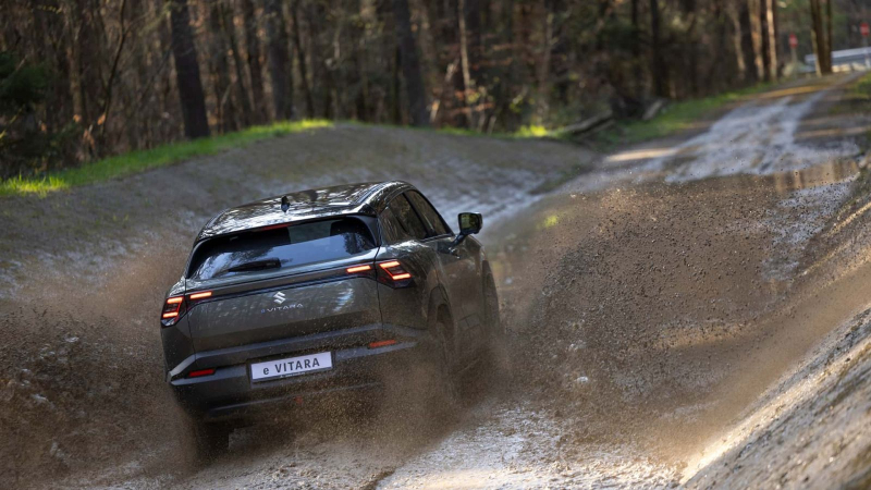 Перший електрокросовер від Suzuki: Vitara отримує друге життя в епоху електрокарів (фото)