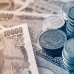 Прибутковість 20-річних держоблігацій Японії зросла до рекорду з 2004 року
