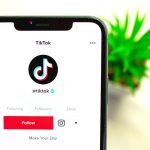 Трамп відтермінував продаж TikTok, а Китай призупинив перемовини зі США щодо угоди
