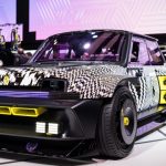 Електроверсія культового Renault R5 Turbo активно збирає замовлення попри цінник у $176 000. У чому його особливість