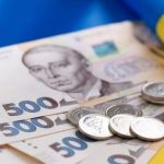 Reuters: Україна розглядає відмову від долара як референсної валюти