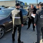 Автомобілі для перепродажу маскували під допомогу ЗСУ