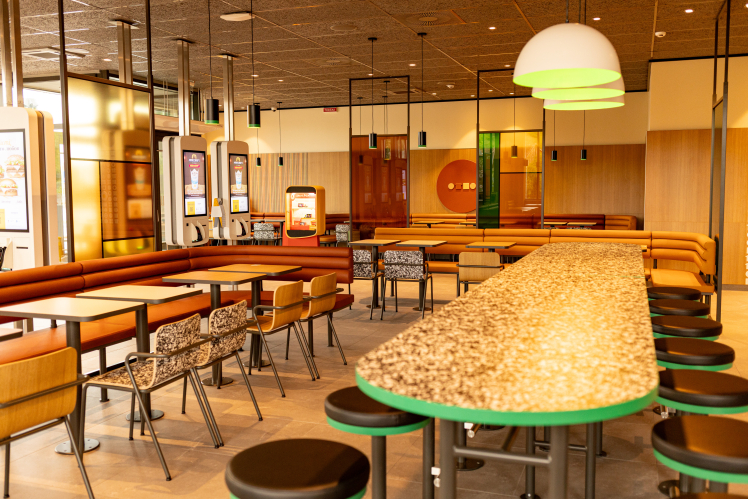 McDonald’s відкрив другий цілодобовий ресторан у Закарпатті (фото)