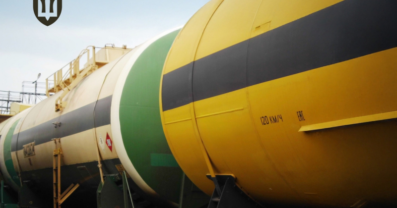 Франція відновила постачання Україні авіаційного гасу для винищувачів