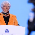 Євро може замінити долар: голова ЄЦБ закликала реформувати економіку єврозони