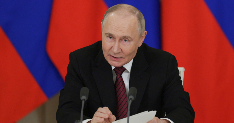 Путін запропонував Україні прямі переговори в Стамбулі без попередніх умов, 30-денне перемирʼя проігнорував