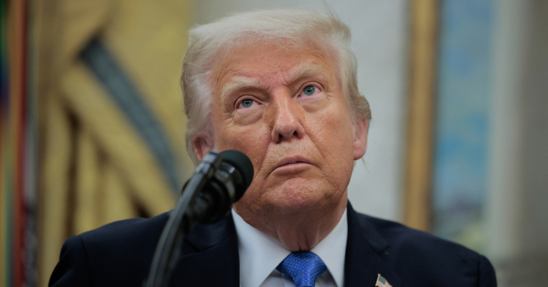 Трамп розчарований діями Путіна, але ще не визначився, що робити далі – Politico