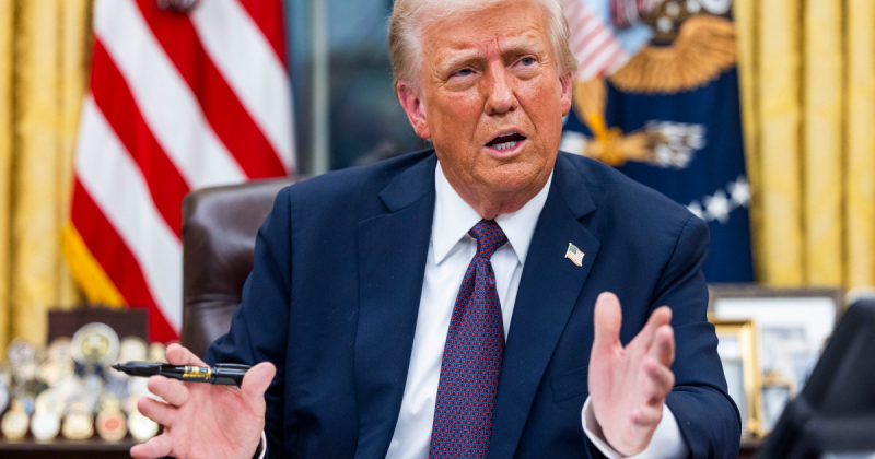Трамп оголосив про підвищення мит на сталь та алюміній до 50%
