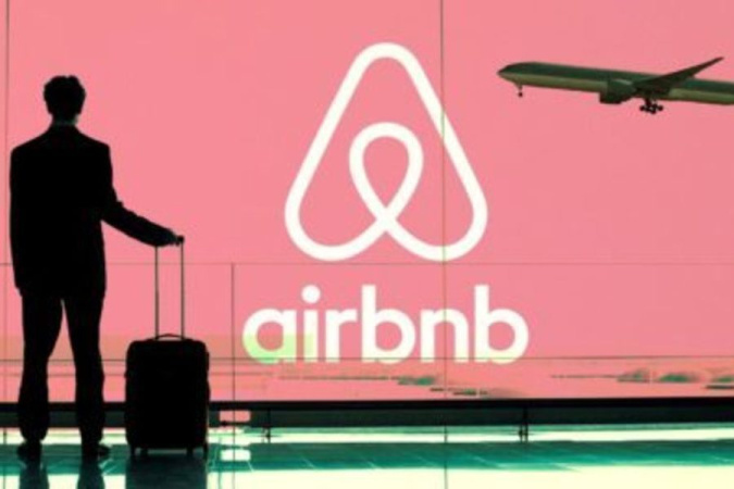 Іспанія заблокувала понад 65 000 оголошень про оренду житла на Airbnb