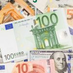 Курс валют на вечір 23 травня: долар та євро подорожчали на міжбанку